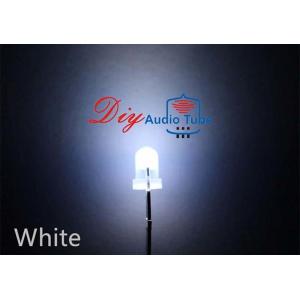 China 3MM Diffused White LED Diode 3000 - 800K Wavelength For Taffic / Singnal Light supplier