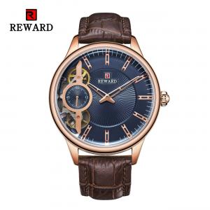 China 2.5D Mineral Glass Mens Stainless Steel Watches Double Movement Leather Strap supplier