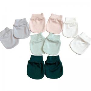 China newborn protection face bamboo scratch baby gloves baby anti scratching gloves baby mittens supplier