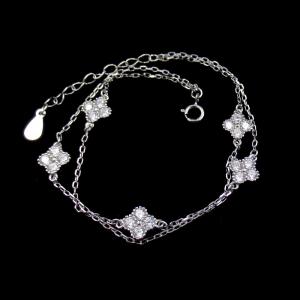China Luxury 925 Sterling Silver Jewelry , Cubic Zirconia 925 Silver Heart Bracelet supplier