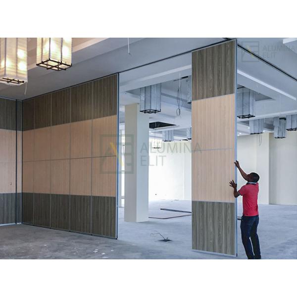 China Customized Acoustic Partition Wall with 6061-T6 Aluminum Alloy Frame and 52db Sound Insulation wholesale