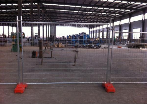 Corrosion Resistance Construction Site Fence Panels / Portable Metal Fence