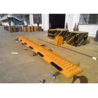 China 3 Meter lenght check point tire spikes highest level security Q235 steel frame on sale