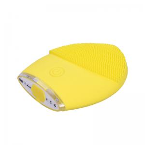 China USB Cable Exfoliating Silicone Pad , Rechargeable Silicone Facial Brush 5V supplier