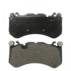 4F0698151H Ceramic Brake Pad Auto Chassis Brake System For Audi