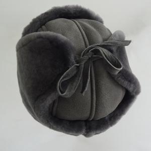 China Trapper Sheepskin Hat Shearling Mens Winter Hats With Ear Flaps supplier