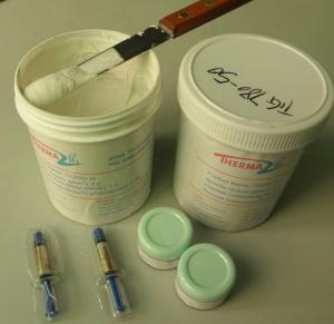 China White Thermal Conductive Grease 1 W / mK , Non-toxic Thermally Conductive Paste on sale 