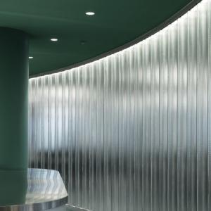 China U Shape Tempered Clear Glass Partition Wall With Interlining Drawings Frosted Glazing Wall supplier