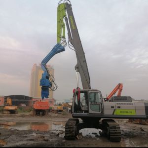 China Precise Pile Driver for Solar Farms: Efficient Sheet Piling & Vibro Technology wholesale