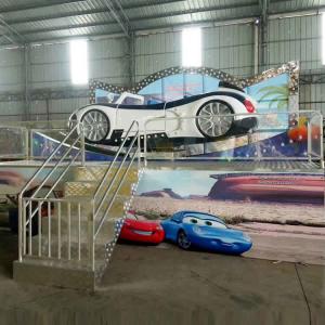 China Amusement Flying Car Ride With Trailer Folding Background Wall supplier
