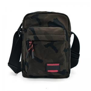 China Waterproof Heavy Duty Sling Bag Backpack With Polyester Lining Zipper Closure supplier