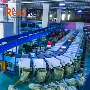 China Automated Cross Belt Sorting System Economic Easy Integration For Parcel Express wholesale