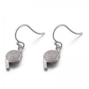 China Whistle Shaped Cubic Zirconia Teardrop Earrings 2.55g Mens Sterling Silver Stud Earrings supplier