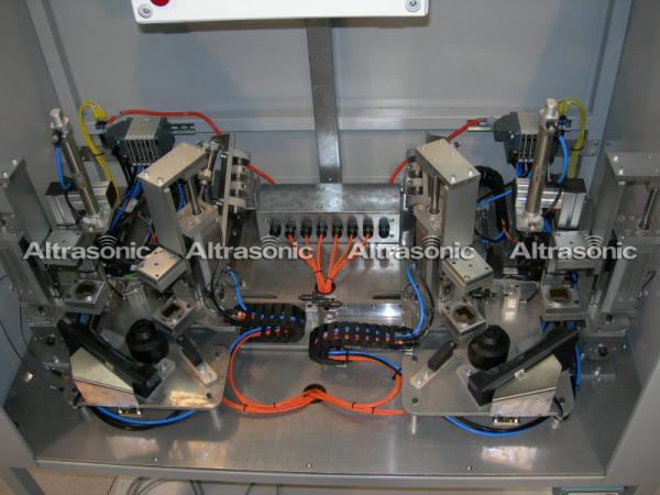 Light Weight 35KHz Ultrasonic Riveting Welding Machine For Robotic Motor