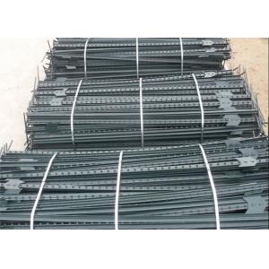 China Grape Pole Metal T Stakes Galvanized Steel Vineyard Trellis 800mm Height supplier