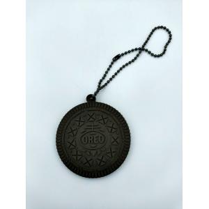 China Soft Custom Pvc Keychain Keyrings Innovative Reusable OREO Design wholesale