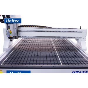 China Linear Guide 4FTX8FT 1400X2500mm Sign Making CNC Router supplier