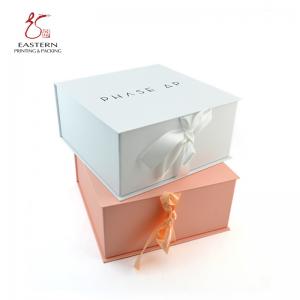 China Pink SGS Approve Luxury Rigid Set Up Boxes For Clothes supplier