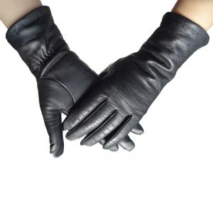 China Real Sheepskin Womens Soft Leather Gloves Fashion Plain Style Black Color supplier