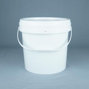 China Industries 9 Liter Plastic Packaging Container With Handle And Lid supplier