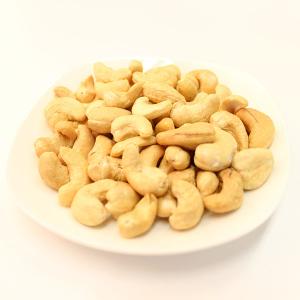 China No Food Color Salted Roasted Cashew Nut Snacks With HACCP/HALAL/BRC Certification supplier