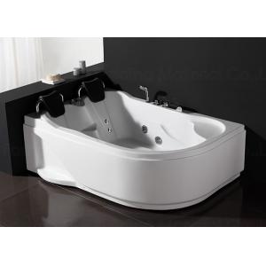 Indoor White Acrylic Jacuzzi Corner Bathtub  2 Skirted Air Bubble