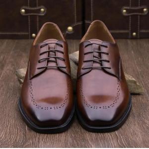 Brown Brogues Summer Mens Leather Dress Shoes With Square Toe , Modern Design
