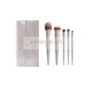 Shiny Silver Handle Synthetic Makeup Brushes Stylish Brush Case Involved