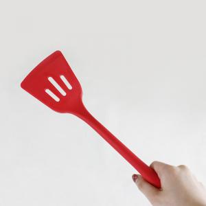 Red Gray White Colors Silicone Kitchenware Set Spatula Hot Proof With Panton Color