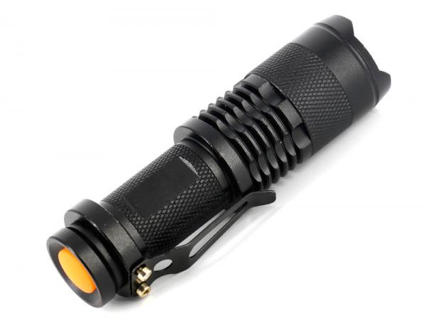 Metal LED Emergency Flashlight 100 Lumens Mini Torch Dry Battery For Promotion