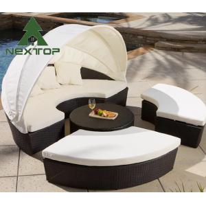 Durable Outdoor Wicker Furniture Sunbed Unique Round Sofa With Canopy