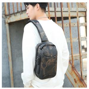 China Wholesale Waterproof Anti Theft Usb Men Chest Bags Cross Body Bags For Men Luxury Smell Proof Crossbody Bag supplier