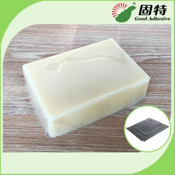 Good Bonding Strength and Initial Tack Adhesive for Composite Forming of Luggage