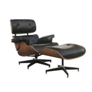 China Eames Lounge Chair Leather Recliner Swivel Chair With Matching Footstool supplier