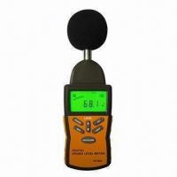Sound level meter with 50dB linearity range