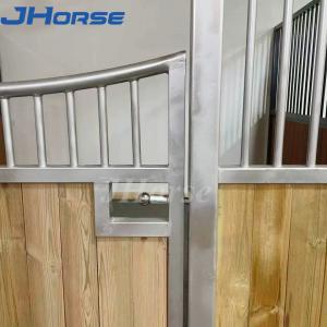 China Different Sizes And Colors Horse Stall Fronts 100% Recyclable Rubber supplier