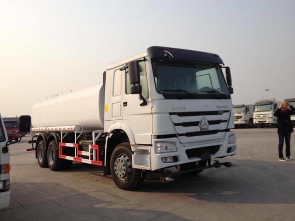 Reliability 15m3 Water Tank Truck , Water Bowser Truck With 336HP Engine