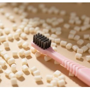 China Sungallon Thermoplastic Elastomer TPE Overmolding Granules Raw Material for Toothbrush Pellets Injection Molding wholesale