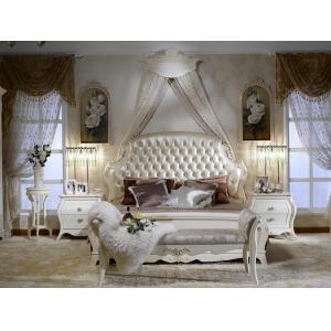 Wooden Carved Luxury European Bedroom Furniture Soft Royal King Size Double Beds