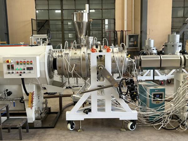 16mm PE 電線管パイプホースツインシングルスクリュー押出機、給水ガス供給用