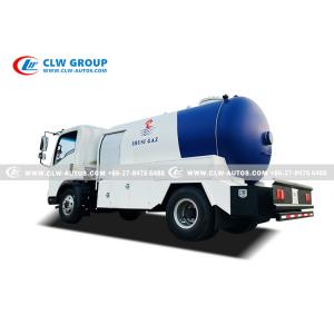 China HOWO 5CBM LP Gas Bobtail Truck DRC Market Propane Transfer Tanker supplier