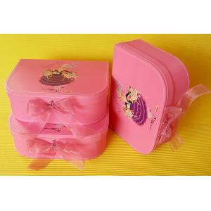 China Pink Cardboard Luggage / Suitcase Box with Ribbon Closure and Handle for Children's Toys supplier
