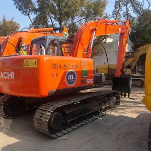 China 12T Hitachi EX120 Excavator Suitable for Various Applications and Projects wholesale