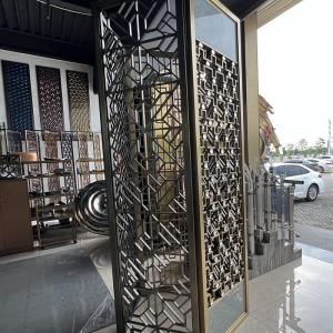 China Hotel Lobby Partition Design Stainless Steel Wall Divider supplier