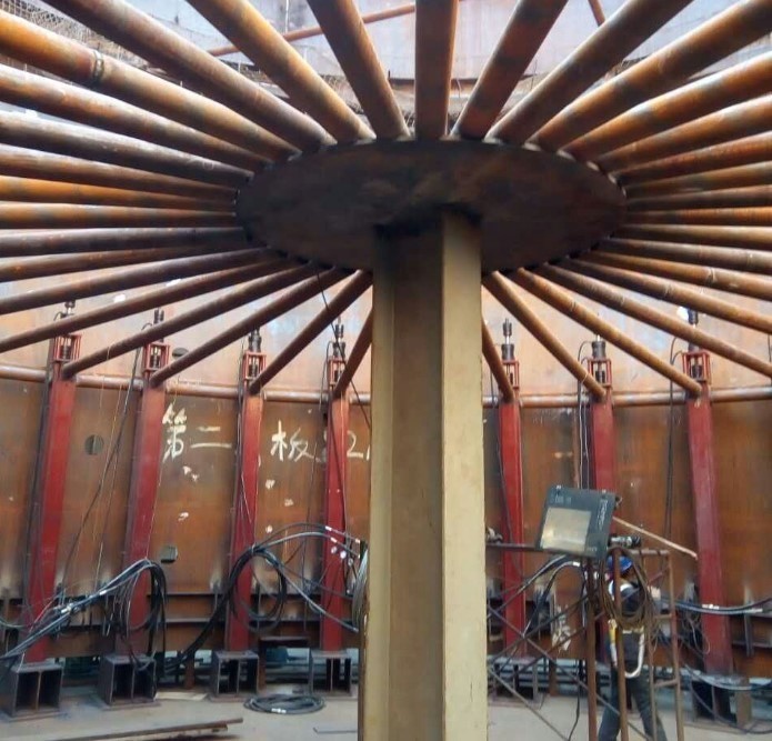 China Revolucione o processo de construção do seu tanque com o nosso Jack Hidráulico Avançado Tipo Chuck supplier