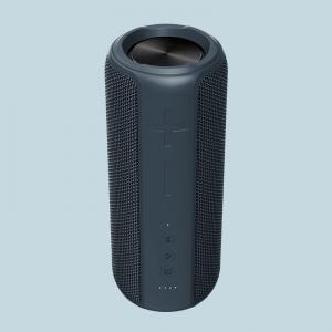 Outdoors Wireless Bluetooth Speaker Battery Capacity 7.2V L9.4*W9*H21cm