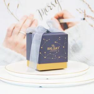 China 128gsm To 350gsm Wedding Favor Cake Box Bridal Shower Gift Boxes With Silk supplier