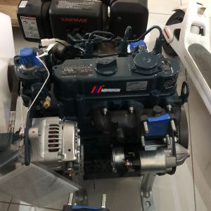 China クボタ D902-EF03 ディーゼルエンジン、低燃費と低騒音、小型機器向けに特別設計 wholesale