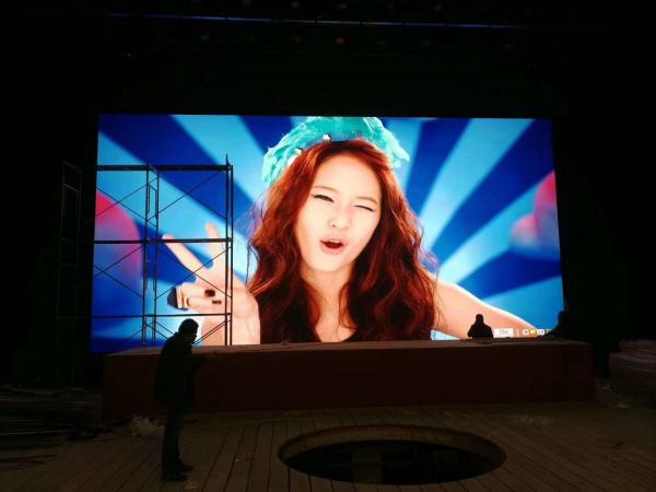 HD P3 Indoor LED Video Wall Advertising Screen High Brightness 3-15m Viewing