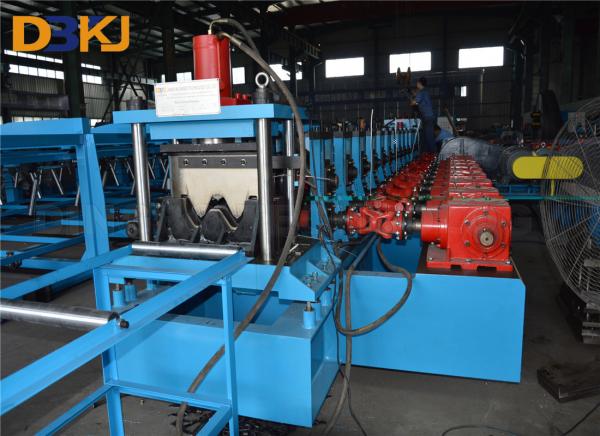 10m/Min 2 Waves Guardrail Forming Machine Hydraulic Decoiler